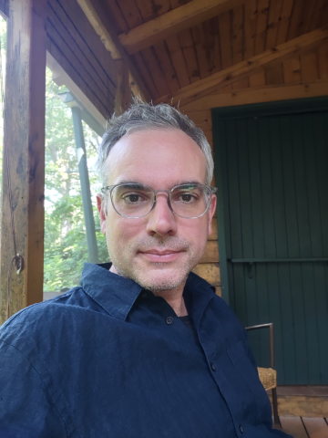 A photograph of Tyler Carter.